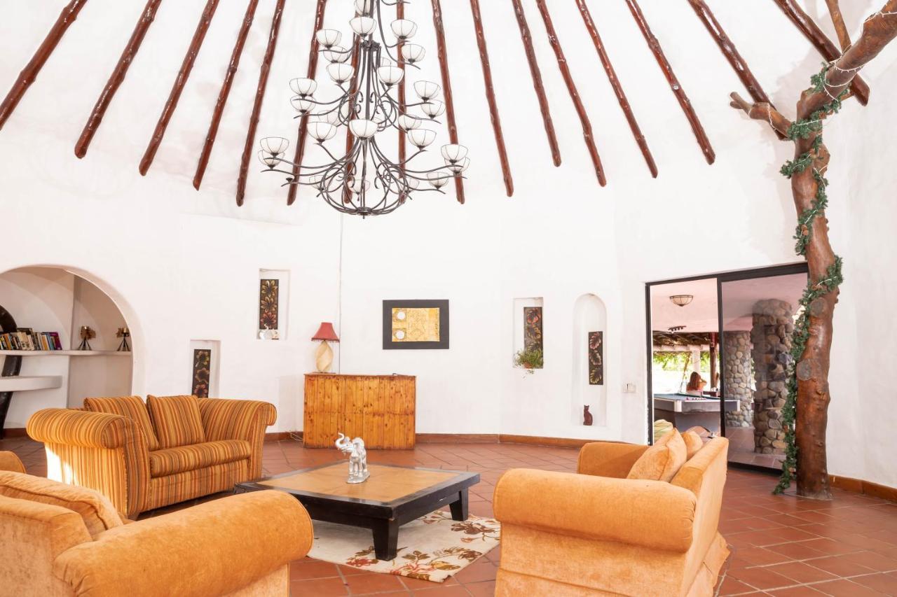 Cottage house نويفا جورجونا المظهر الخارجي الصورة