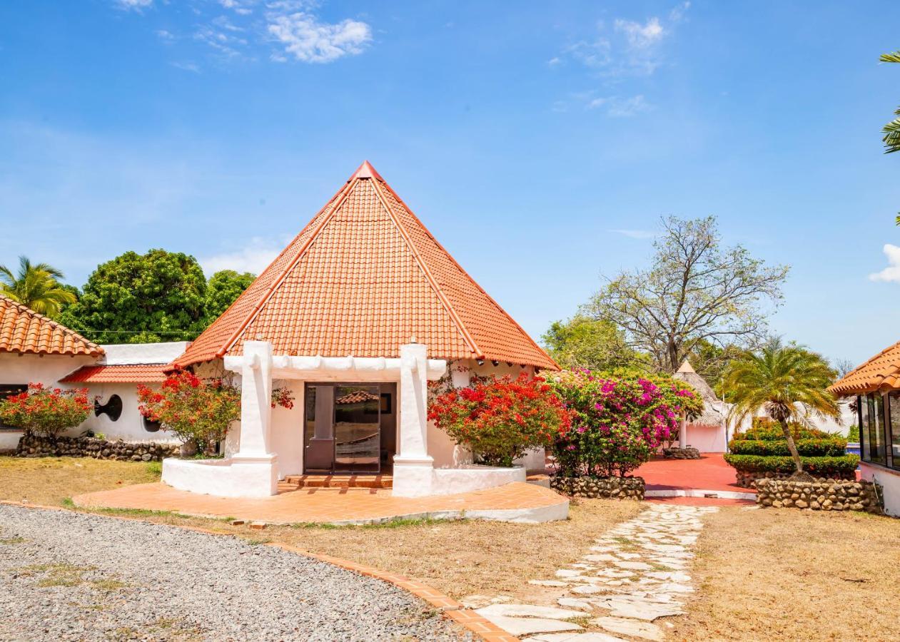 Cottage house نويفا جورجونا المظهر الخارجي الصورة